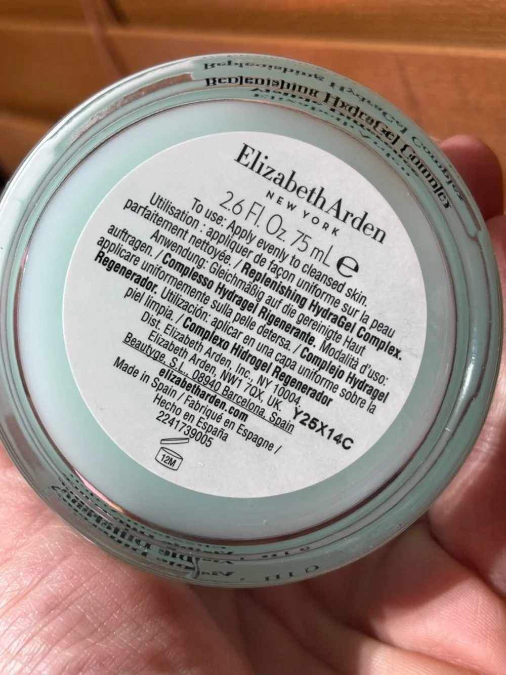 Elizabeth Arden Visible Difference Replenishing HydraGel Complex